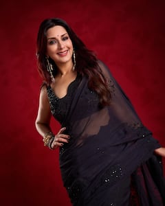 Grace Meets Glamour: Sonali Bendre’s Black Saree Look Wins Hearts; PICS