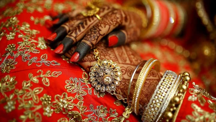 In 2019, the marriage age of girls was 22.1 years on an average, which increased to 22.7 in 2020. It increased to 22.5 in the year 2021 and it was 22.7 in the year 2022.