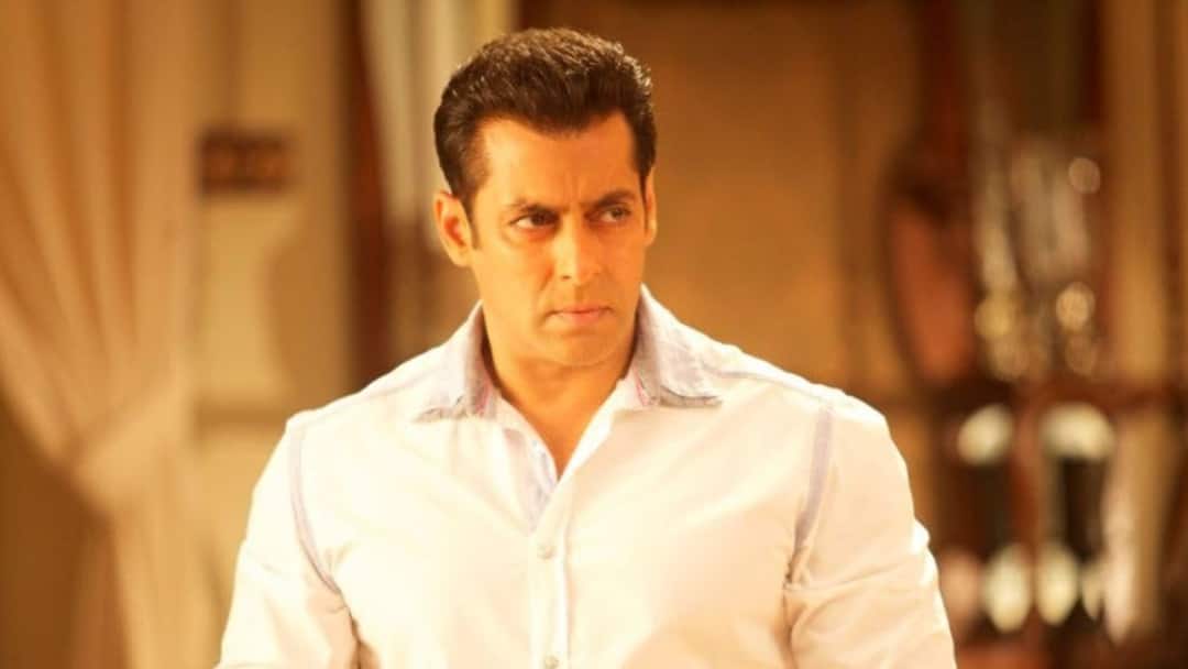 অসুস্থ সলমন? বেড়েছে ওজন? যাবতীয় প্রশ্নের উত্তর দিয়ে সবাইকে অবাক করে দিলেন নায়ক!