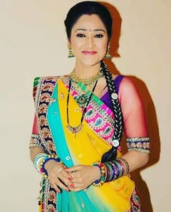 दयाबेन की 10 तस्वीरें, तारक मेहता का उल्टा चश्मा छोड़ने के बाद कितनी बदल गई हैं दिशा वकानी