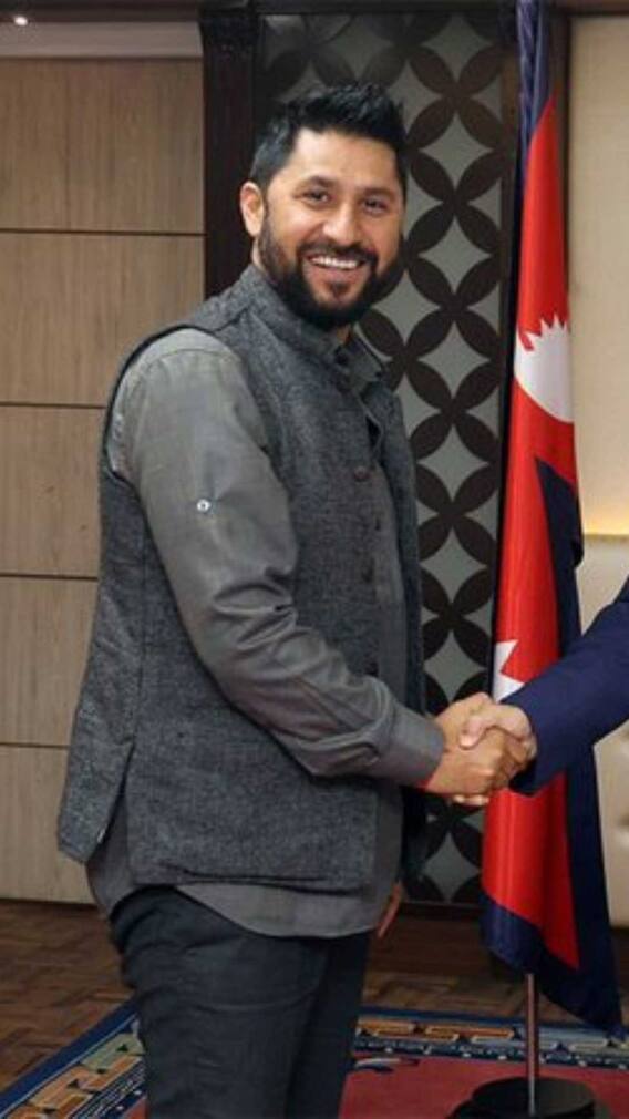 कितनी बार शादी कर चुके हैं रबी लामिछाने?