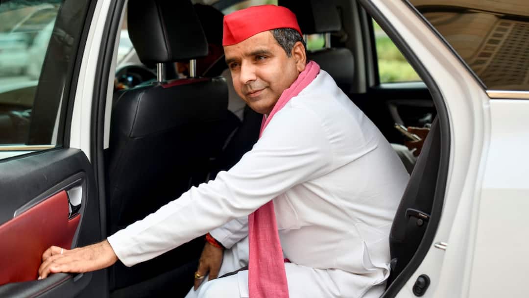 ओम प्रकाश राजभर के सामने जहूराबाद से चुनाव लड़ेंगी नूरिया अंसारी? धर्मेंद्र यादव ने बताई अंदर की बात Samajwadi Party MP Dharmendra Yadav React on Nooria Ansari contesting elections from Zahoorabad ओम प्रकाश राजभर के सामने जहूराबाद से चुनाव लड़ेंगी नूरिया अंसारी? धर्मेंद्र यादव ने बताई अंदर की बात