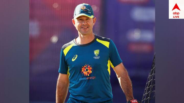 রিকি পন্টিং ২০০৫ সালে এই নজির গড়েছিলেন। প্রতম টি-টোয়েন্টিতে অপরাজিত ৯৮ রান করেছিলেন।