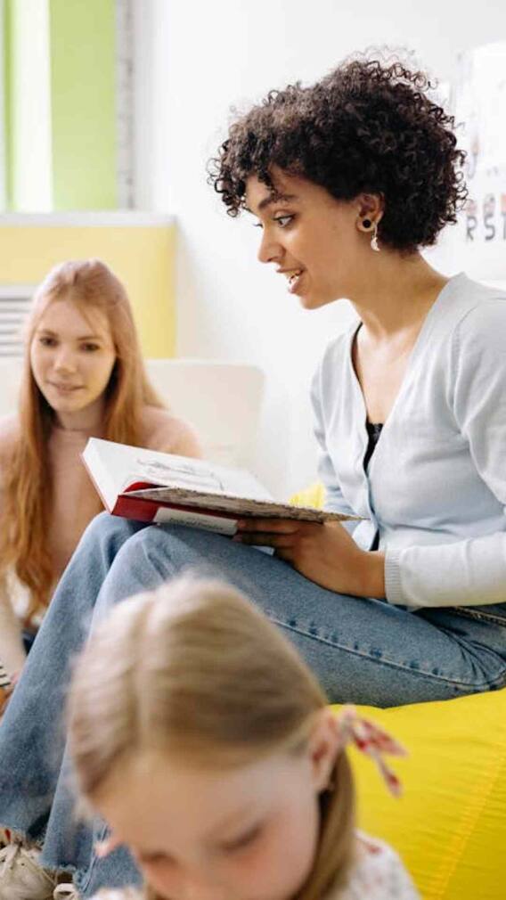 ब्रिटेन में प्राइमरी टीचर को कितनी सैलरी मिलती है?