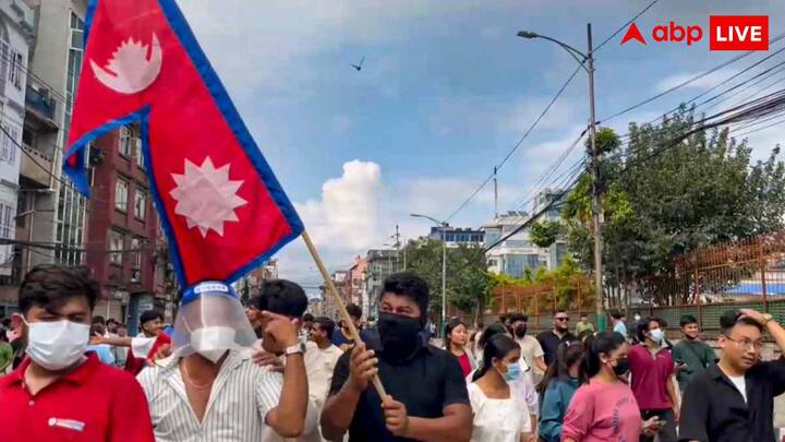 लामिछाने नेपाल में एक आम सरनेम है, जो अक्सर जाति, क्षेत्र और पारिवारिक इतिहास से जुड़े होते हैं. लामिछाने एक पारंपरिक नेपाली सरनेम है जो मुख्य रूप से ब्राह्मण समुदाय में होता है.