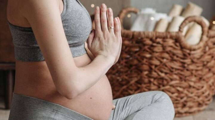 व्यायाम केल्याने मानसिक तणाव कमी होतो आणि मूड चांगला राहतो.