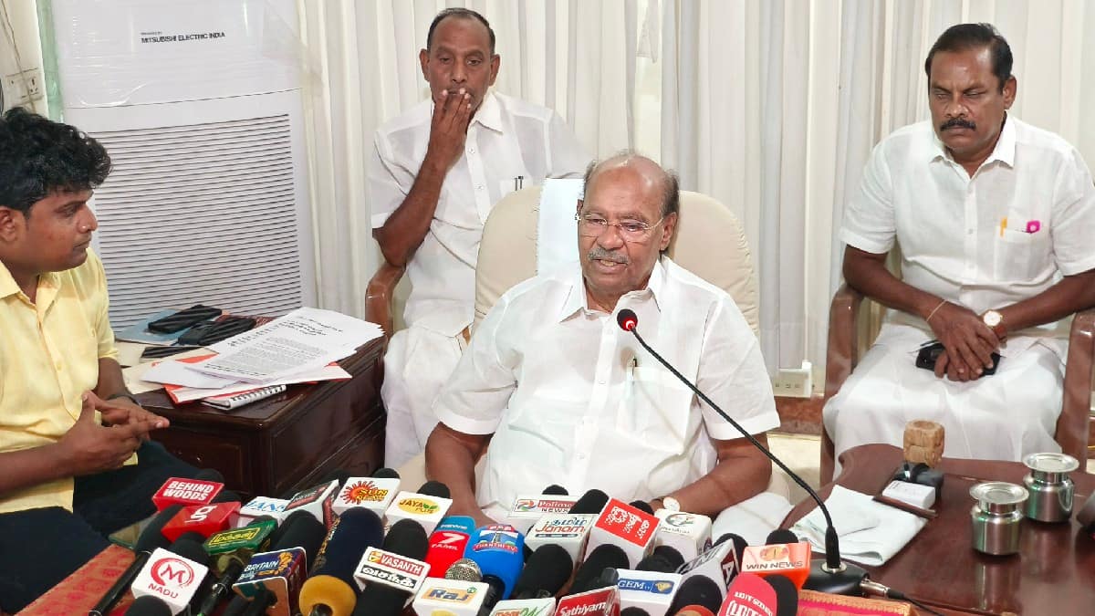 அன்புமணி ராமதாஸ் அதிரடி நீக்கம்: பாமகவில் பரபரப்பு - ராமதாஸ் கடும் முடிவு ஏன்?