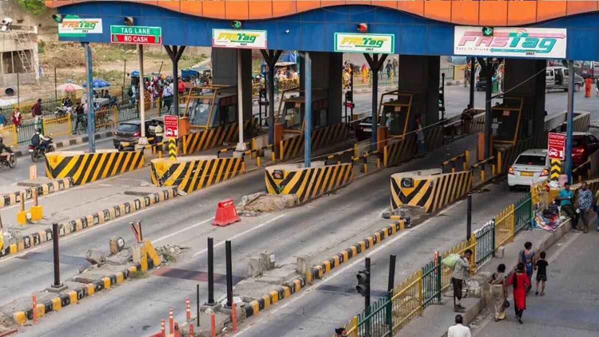 பளியக்கரை சுங்கச்சாவடி: கட்டண வசூல் தடை செப். 15 வரை நீட்டிப்பு! உயர்நீதிமன்றத்தின் அதிரடி உத்தரவு!