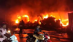 सातारा जिल्ह्यातील कोडोली गावातील इलेक्ट्रॉनिक्स गोडाऊनला भीषण आग, सर्व साहित्य जळून खाक