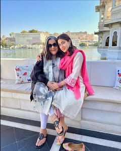 सैफ अली खान की एक्स वाइफ की 10 तस्वीरें,  एक्टिंग में दे देती हैं दूसरी पत्नी को मात