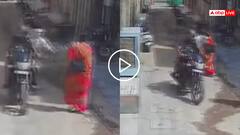 दिनदहाड़े महिला के गले पर मारा हाथ और सोने की चेन ले उड़े बाइक सवार, बीकानेर का वीडियो वायरल