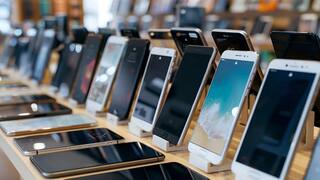 அவ்ளோதான்.. இனி EMI கட்டலனா செல்போன் வேலை செய்யாது - கவலையில் வாடிக்கையாளர்கள்