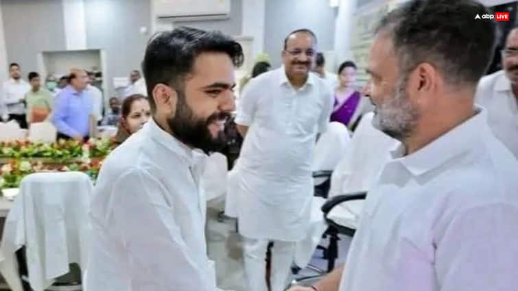 राहुल गांधी के साथ वायरल हुई बेटे की तस्वीर तो दिनेश प्रताप सिंह ने दी सफाई, कहा- पैर छूना चाहिए था...