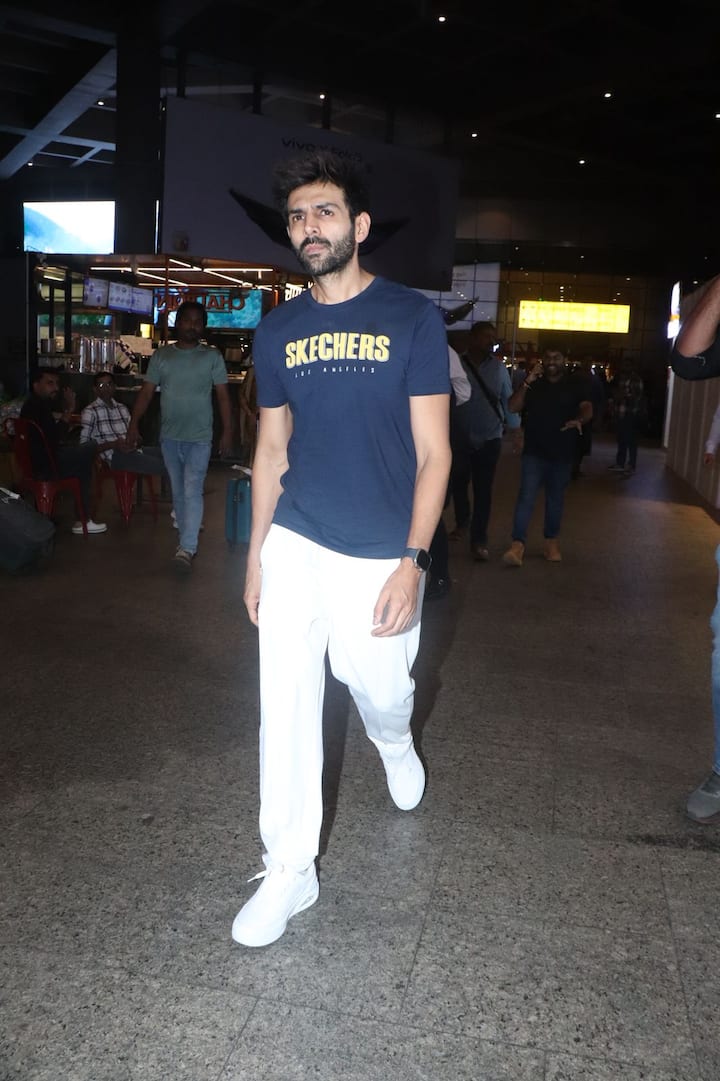 This look of Karthik is very much liked and everyone is praising his look.