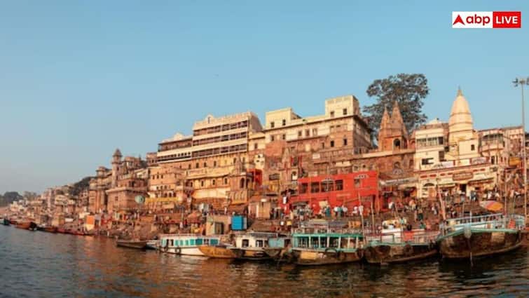 Religious Tourism in India: श्रद्धा और सफर का संगम, धार्मिक स्थलों पर बढ़ी भीड़ और होटल बुकिंग में जबरदस्त रौनक