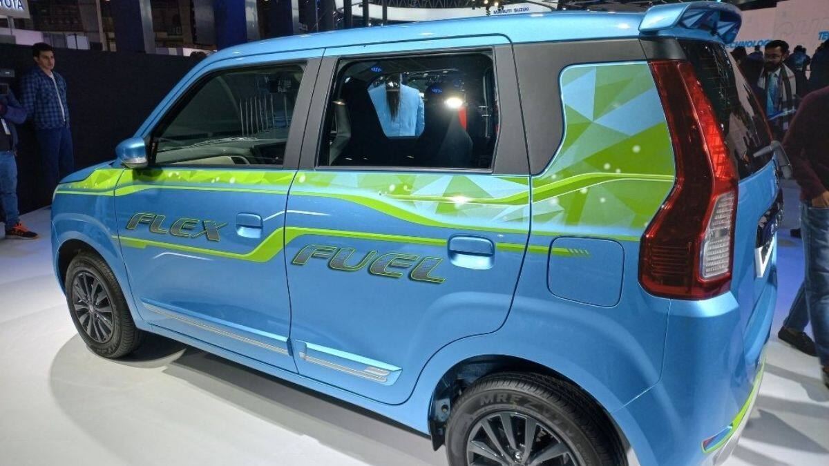 Flex Fuel Vehicle: சும்மாவே பேய் விற்பனை, ஃப்ளெக்ஸ் எரிபொருளில் ஹேட்ச்பேக்கை களமிறக்கும் மாருதி.. மைலேஜ் தாறுமாறு