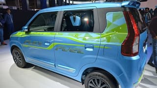 Flex Fuel Vehicle: சும்மாவே பேய் விற்பனை, ஃப்ளெக்ஸ் எரிபொருளில் ஹேட்ச்பேக்கை களமிறக்கும் மாருதி.. மைலேஜ் தாறுமாறு