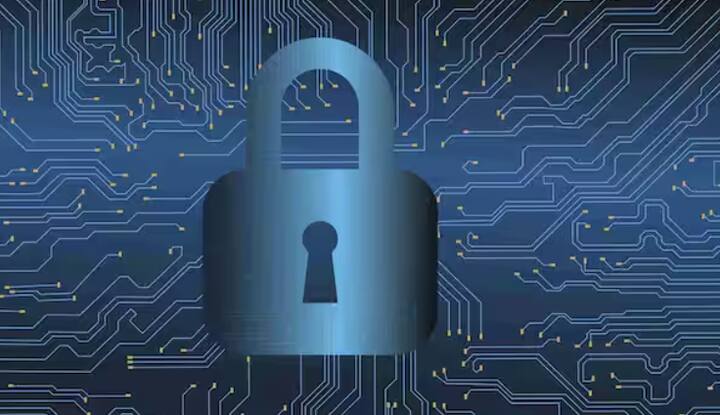 ਗੂਗਲ ਨੇ ਇਨ੍ਹਾਂ ਸਮੱਸਿਆਵਾਂ ਨੂੰ ਠੀਕ ਕਰਨ ਲਈ ਤੁਰੰਤ ਇੱਕ ਸੁਰੱਖਿਆ ਪੈਚ ਜਾਰੀ ਕੀਤਾ ਹੈ, ਪਰ ਹਰ ਸਮਾਰਟਫੋਨ ਕੰਪਨੀ ਨੂੰ ਇਨ੍ਹਾਂ ਅਪਡੇਟਸ ਨੂੰ ਆਪਣੇ ਸਾਫਟਵੇਅਰ ਸਕਿਨ ਜਿਵੇਂ ਕਿ ਸੈਮਸੰਗ ਦੇ One UI, Xiaomi ਦੇ HyperOS ਅਤੇ OnePlus ਦੇ OxygenOS ਰਾਹੀਂ ਰੋਲ ਆਊਟ ਕਰਨਾ ਪੈਂਦਾ ਹੈ। ਅਜਿਹੀ ਸਥਿਤੀ ਵਿੱਚ, ਇਹ ਬ੍ਰਾਂਡਾਂ ਦੀ ਜ਼ਿੰਮੇਵਾਰੀ ਹੈ ਕਿ ਉਹ ਉਪਭੋਗਤਾਵਾਂ ਨੂੰ ਸਮੇਂ ਸਿਰ ਅਪਡੇਟਸ ਪ੍ਰਦਾਨ ਕਰਨ।