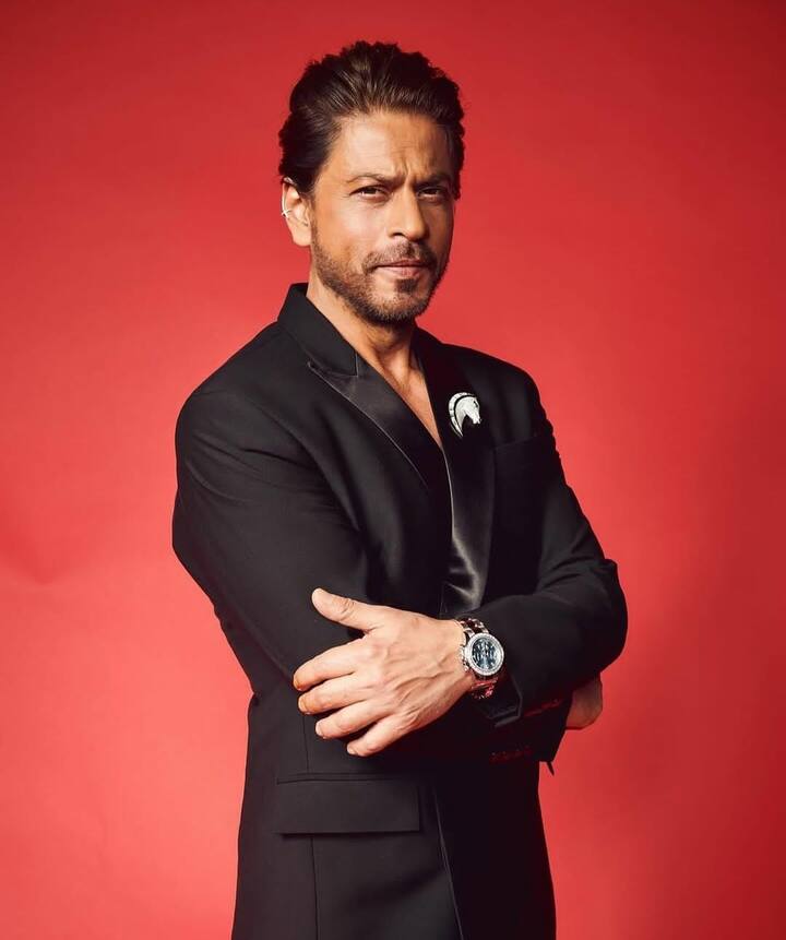 Bollywood king Shahrukh Khan has been away from the screen for a long time. In the year 2023, three actor films were released.