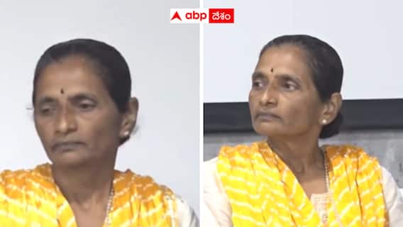 Woman Maoist surrender: ఆమె తలపై రూ. కోటి రివార్డ్ - ఏకంగా 106 కేసులు - ప్రాణభయంతో పోలీసుల ఎదుట సరెండర్ అయిన సుజాతక్క ! Woman Maoist surrender: ఆమె తలపై రూ. కోటి రివార్డ్ - ఏకంగా 106 కేసులు - ప్రాణభయంతో పోలీసుల ఎదుట సరెండర్ అయిన సుజాతక్క !