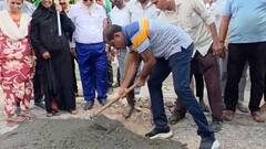 તંત્ર નિષ્ફળ? તો હવે નેતાજી મેદાનમાં! પાટણના ધારાસભ્ય કિરીટ પટેલે જાતે જ પાવડો લઈને ખાડા પૂર્યા