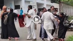 Video: तीन तलाक देते ही गुस्साई पत्नी ने कोर्ट गेट पर पति की कर दी पिटाई, देखें वीडियो