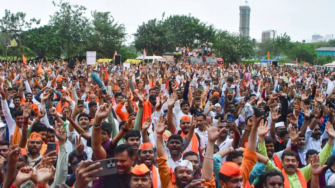 latur two suicides in four days district is burning in reservation politics maharashtra reservations policy Latur : चार दिवसांत दोन आत्महत्या, आरक्षणाच्या राजकारणात लातूर जिल्हा पेटतोय