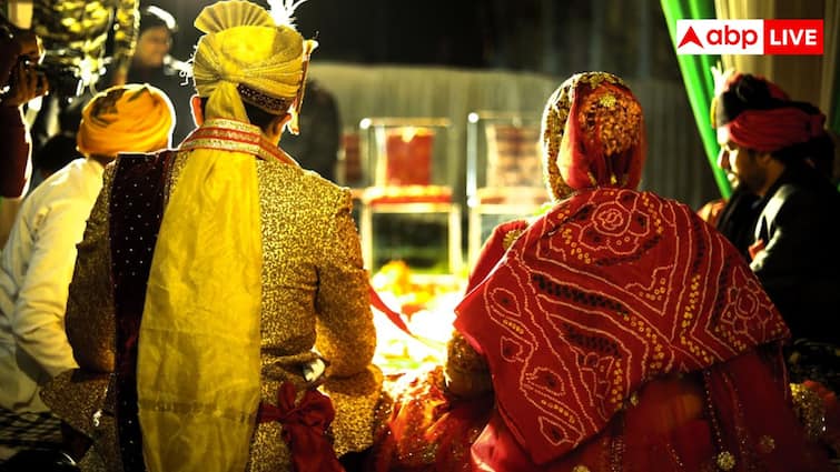 अपना लीजिए ये पांच आदतें! शादी में घेर लेगी मेहमानों की भीड़, बन जाएंगे राजा