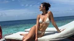 Ananya Panday Bikini Photos: బికినీలో అనన్యా పాండే... మాల్దీవుల్లో బాలీవుడ్ బ్యూటీ సందడి