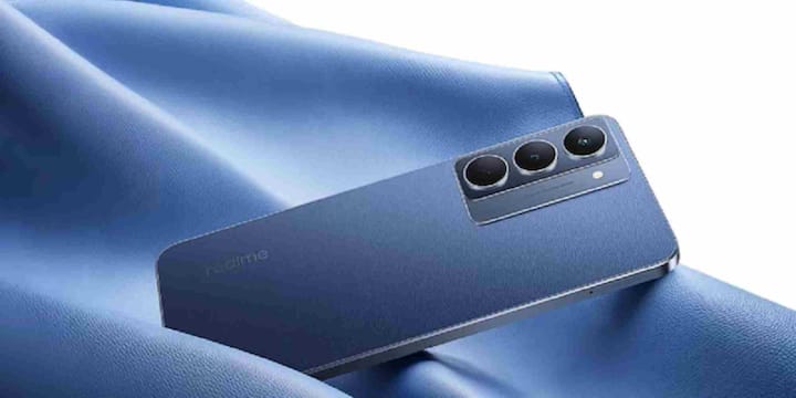 इस लिस्ट में Realme P3x सबसे सस्ते दाम पर मिलने वाला स्मार्टफोन है. इसमें 6.72-इंच का FHD+ डिस्प्ले, 120Hz रिफ्रेश रेट और MediaTek Dimensity 6400 5G चिपसेट दिया गया है. फोन 6000mAh बैटरी और 45W फास्ट चार्जिंग सपोर्ट के साथ आता है. इसका असली दाम 12,999 रुपये है, लेकिन ऑफर के साथ इसे 11,874 रुपये में खरीदा जा सकता है.