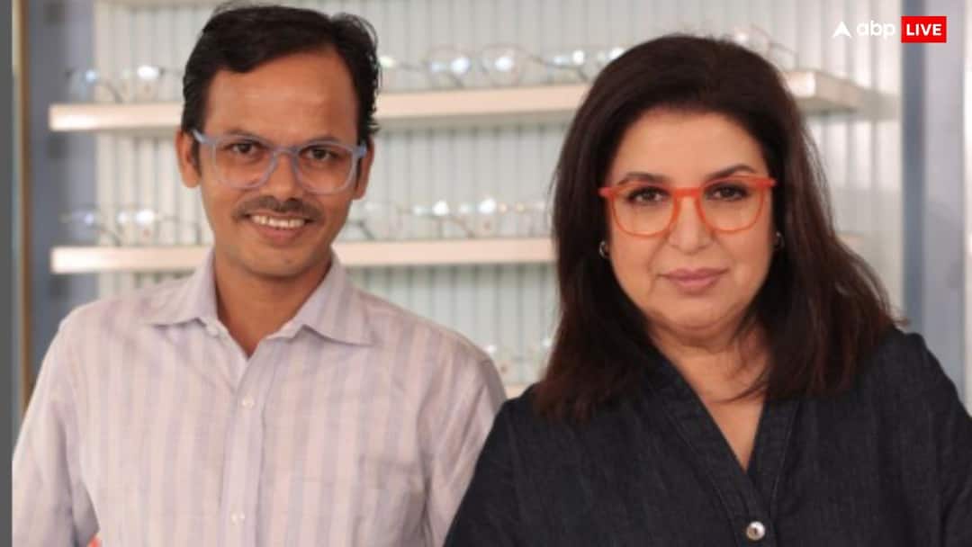 कभी महज 300 रुपये कमाते थे फराह खान के कुक, आज दिलीप की सैलरी जान उड़ जाएंगे होश Farah Khan revealed in her latest Vlog with Ashneer Grover her cook Dilip Salary he once earned 300 rupees कभी महज 300 रुपये कमाते थे फराह खान के कुक, आज दिलीप की सैलरी जान उड़ जाएंगे होश