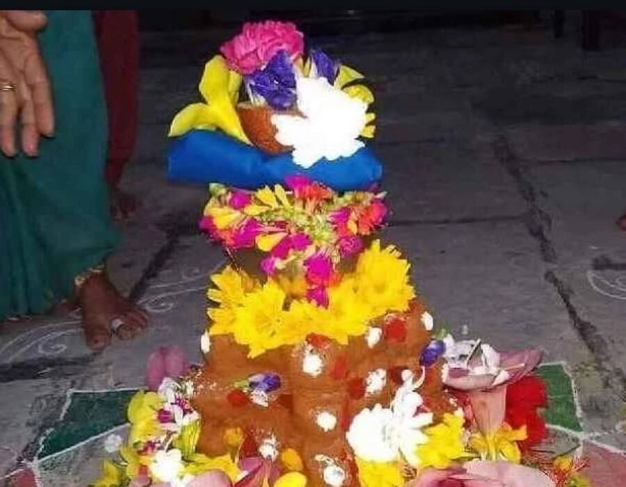 Boddemma Festival 2025: బొడ్డెమ్మ, బతుకమ్మ వేడుకలు.. తెలంగాణ యువతుల ప్రకృతి పండుగలు షురూ