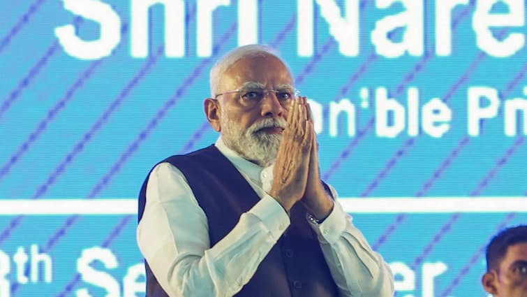 <div>'Manipur Will Shine Again': PM Modi Promises ‘New Dawn Of Hope And Trust’ — Top Points</div>