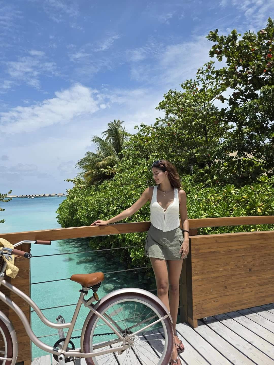 Amid the beauty of Maldives, Ananya Pandey is seen posing in a casual look.