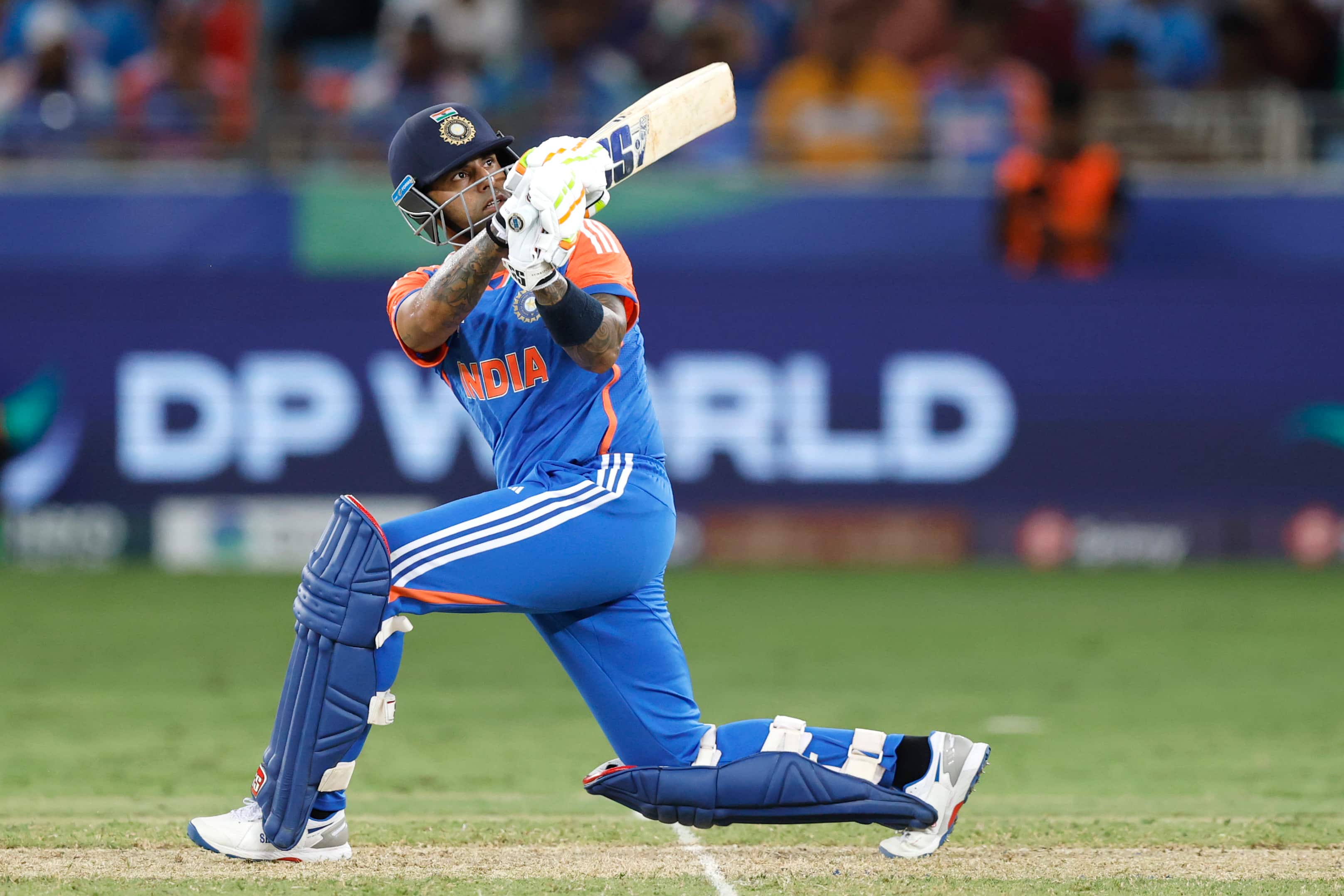 IND vs PAK: பாகிஸ்தானை பந்தாடியது இந்தியா.. பேட்டிங்கில் கிளாஸ்.. பவுலிங்கில் மாஸ் - சாதித்த சூர்யா படை