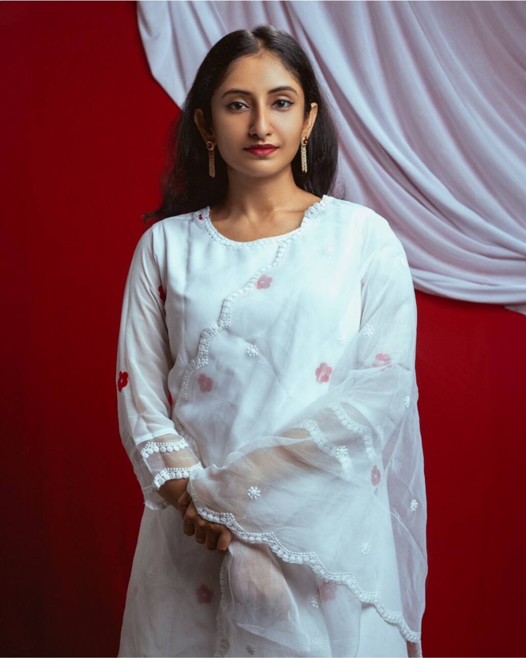 পুনর্গঠনের শক্তি: দুর্গাপুজো আমাদের ব্যক্তিগত ব্র্যান্ডিং নিয়ে কী শেখায় The Power of Reconstruction: What Durga Puja Teaches Us About Personal Branding পুনর্গঠনের শক্তি: দুর্গাপুজো আমাদের ব্যক্তিগত ব্র্যান্ডিং নিয়ে কী শেখায়