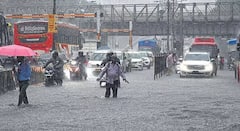 मुंबईत काळ्याकुट्ट ढगांची गर्दी, ठाण्यासह नवी मुंबईत पावसाची जोरदार बॅटिंग, पुढील 3 तासांसाठी हवामान खात्याचा महत्त्वाचा अलर्ट