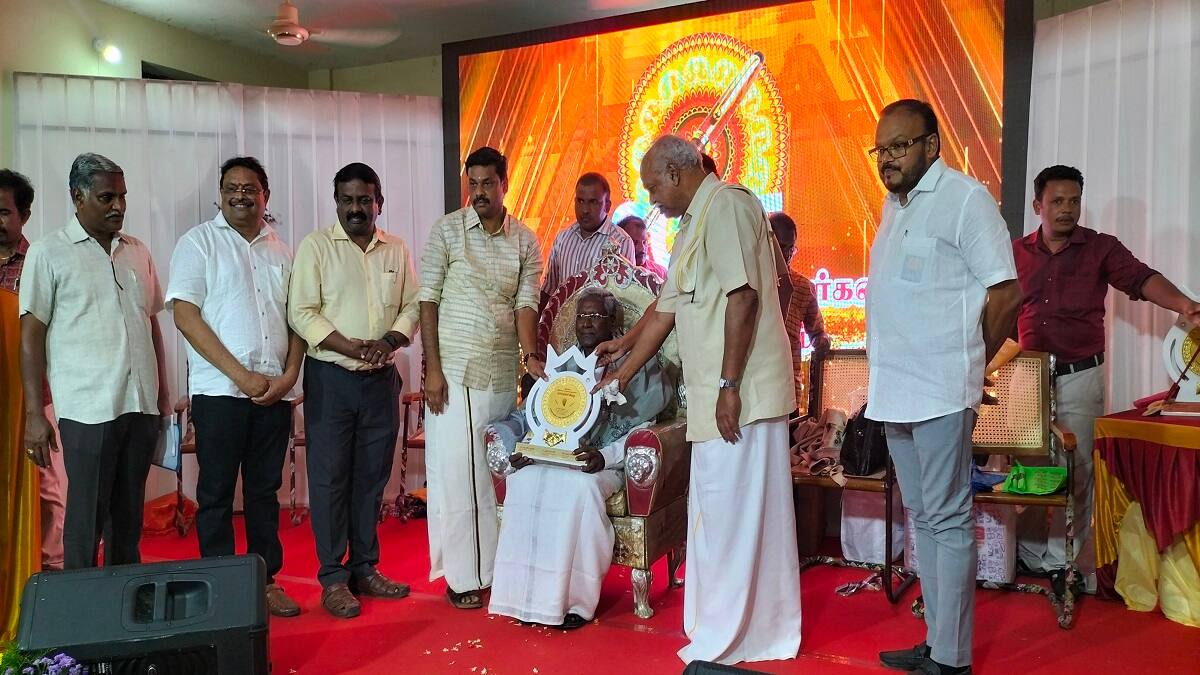 தஞ்சாவூரில் டாக்டர் ராதாகிருஷ்ணன் விருது: ஆசிரியர்கள், சாதனையாளர்களுக்குக் கிடைத்த அங்கீகாரம்