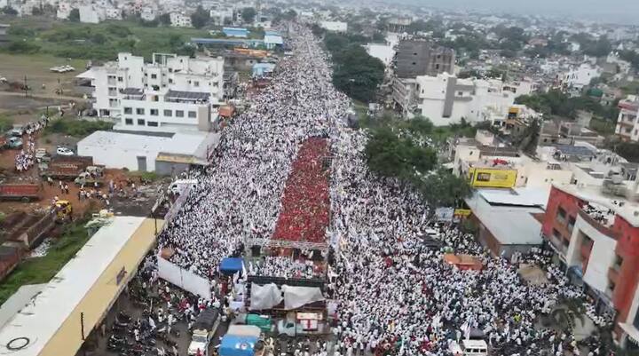 त्यामुळे त्यांना एसटी प्रवर्गाचे आरक्षण मिळावे अशी बंजारा समाजाची भूमिका आहे.