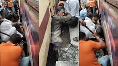रेल्वेतून उतरताना प्रवासी घसरला, गॅस कटरच्या सहाय्याने सुटका; अकोल्यात दीड तासांच्या थरारानंतर सुटकेचा निश्वास