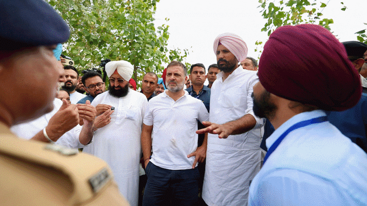 <div>'Every Congress Worker With Punjab': Rahul Gandhi Meets Flood-Affected Families In Amritsar, Gurdaspur</div>