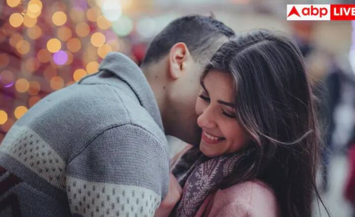 ਸੰਚਾਰ ਤੋਂ ਬਿਨਾਂ ਸਰੀਰਕ ਨੇੜਤਾ ਸਿਰਫ਼ ਉਲਝਣ ਅਤੇ ਗਲਤਫਹਿਮੀ ਨੂੰ ਵਧਾ ਸਕਦੀ ਹੈ। ਅਕਸਰ ਜੋੜੇ ਆਪਣੇ ਮਤਭੇਦਾਂ ਅਤੇ ਅਸਹਿਮਤੀਵਾਂ ਨੂੰ ਸਾਂਝਾ ਕੀਤੇ ਬਿਨਾਂ ਇਸ 'ਤੇ ਭਰੋਸਾ ਕਰਦੇ ਹਨ, ਜਿਸ ਨਾਲ ਹੋਰ ਟਕਰਾਅ ਹੋ ਸਕਦੇ ਹਨ।