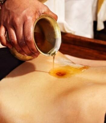 ਧੁੰਨੀ 'ਚ ਤੇਲ ਲਗਾਉਣ ਦੇ ਸ਼ਾਨਦਾਰ ਫਾਇਦੇ: ਸਿਹਤਮੰਦ ਅਤੇ ਮਜ਼ਬੂਤ ਸਰੀਰ ਲਈ ਰਾਮਬਾਣ