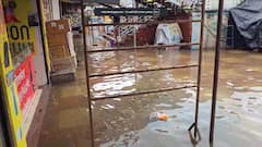 Indapur News : इंदापूर बस स्थानकातील व्यापारी संकुल आवारात पाणीच पाणी; व्यापाऱ्यांच्या दुकानात पाणी शिरल्याने नुकसान