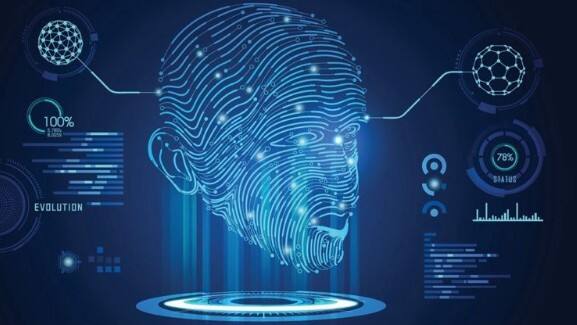 આર્ટિફિશિયલ ઇન્ટેલિજન્સ (AI) છેલ્લા કેટલાક વર્ષોથી ટેક્નિકલ જગતમાં ચર્ચા અને સંશોધનનો સૌથી મોટો વિષય રહ્યો છે. ટેક કંપનીઓ હોય કે રિસર્ચ લેબ દરેક જગ્યાએ AI ના ફાયદા અને જોખમોની ચર્ચા થઈ રહી છે. પરંતુ હવે ટેક્નોલોજીની દુનિયામાં એક મોટું પગલું ભરવા જઈ રહ્યું છે. આ પગલું સિન્થેટિક ઇન્ટેલિજન્સ (SI)નું છે જેને AI નું આગળનું અને ઘણું અદ્યતન વર્ઝન કહેવામાં આવી રહ્યું છે. નિષ્ણાતો માને છે કે આવનારા સમયમાં, SI માનવીઓના જીવનને એવી રીતે બદલી શકે છે જેની કલ્પના પણ કરવી મુશ્કેલ નથી.