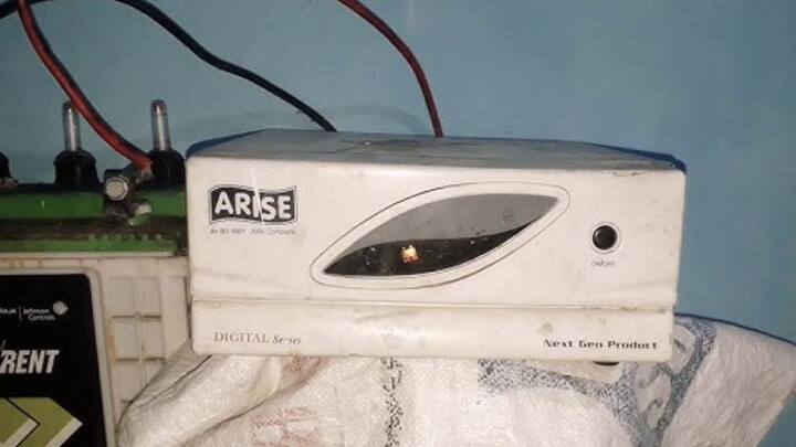 इनवर्टर को बंद करने का सबसे सही समय तब है जब आप लंबे समय के लिए यात्रा पर जा रहे हों. इससे बिजली की बचत होती है और बैटरी भी बेवजह डिस्चार्ज या गर्म नहीं होती. यानी सही वक्त पर इसे बंद करने का फायदा जरूर मिलता है.