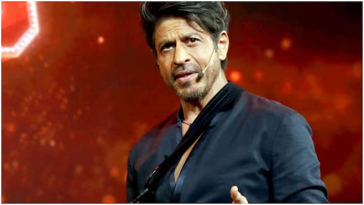 Shah Rukh Khan Diet : షారుఖ్ ఖాన్ తన ఫిట్​నెస్​ని కాపాడుకునేందుకు, 59 ఏళ్ల వయసులోనూ యంగ్​గా కనిపించేందుకు మంచి డైట్ తీసుకుంటారు. వయసును తగ్గించే డైట్ ప్లాన్ ఏంటో చూసేద్దాం.
