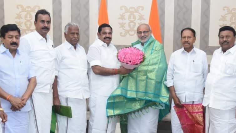 <div>AIADMK's Palaniswami Calls On VP Radhakrishnan In Delhi, Likely To Meet Amit Shah Amid Internal Crisis</div>