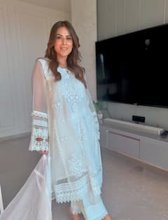 निया शर्मा की 10 खूबसूरत तस्वीरें, ग्लैमर के मामले में बॉलीवुड की हीरोइन भरती हैं इनके आगे पानी