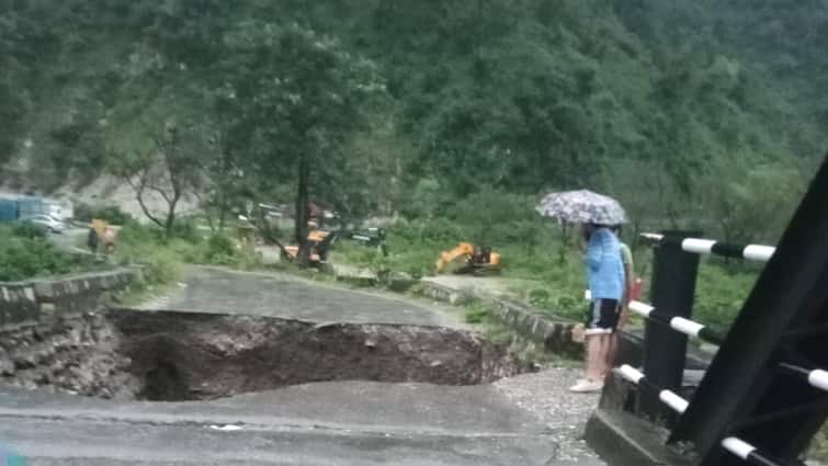 उत्तराखंड में मौसम का कहर, आज 7 जिलों में भारी बारिश का अलर्ट, देहरादून समेत इन जिलों में स्कूल बंद